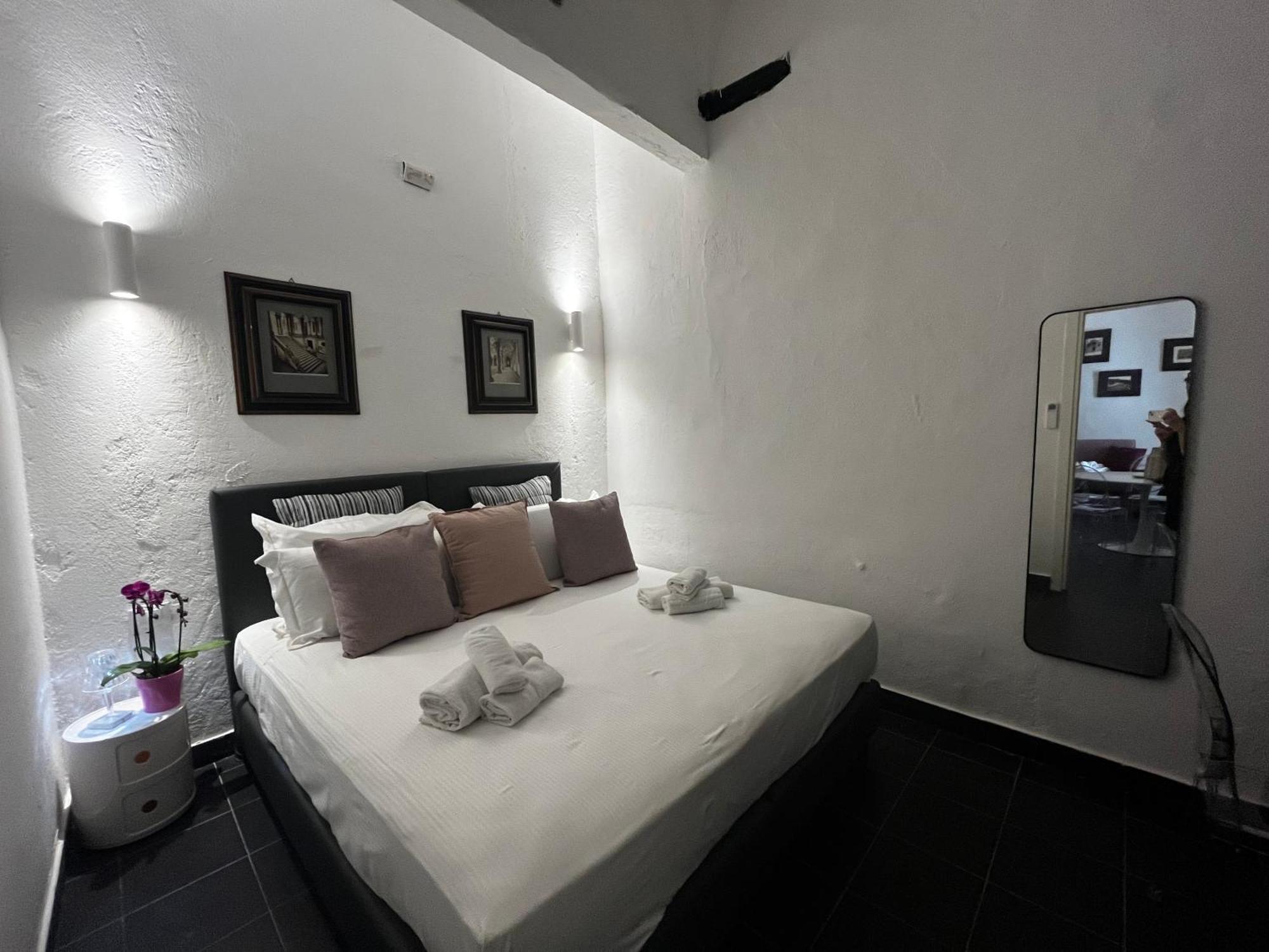 Happy Family Apartments Giustiniani Genoa Exterior photo